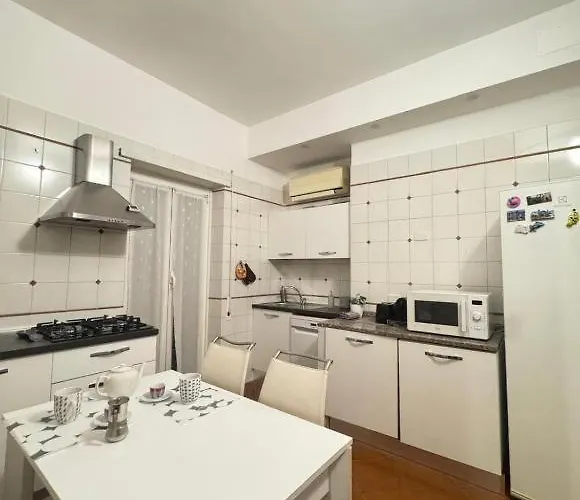 4m Apartment Rom